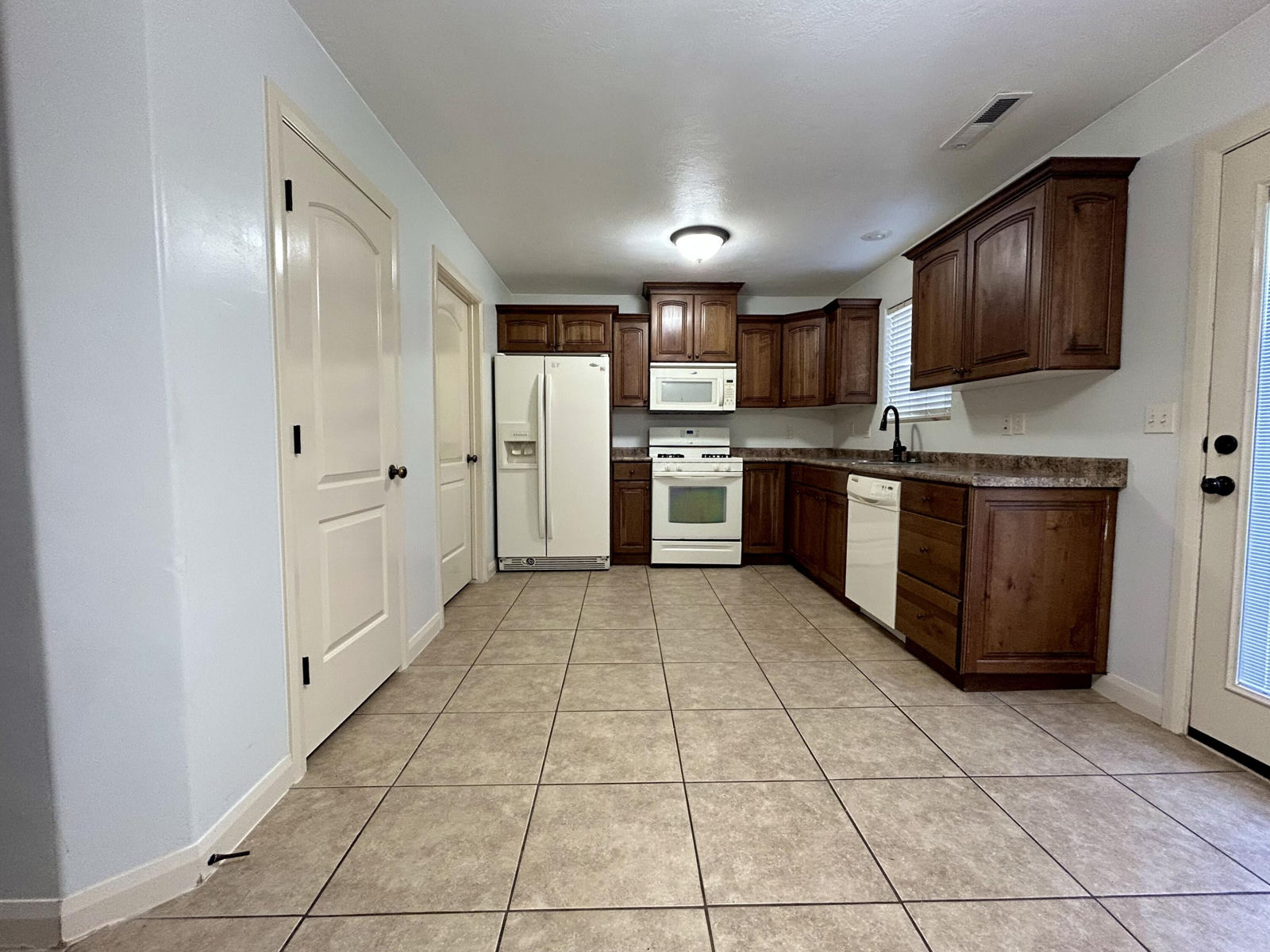 370 West 1425 North ST, 50, Cedar City, photo 4 of 18