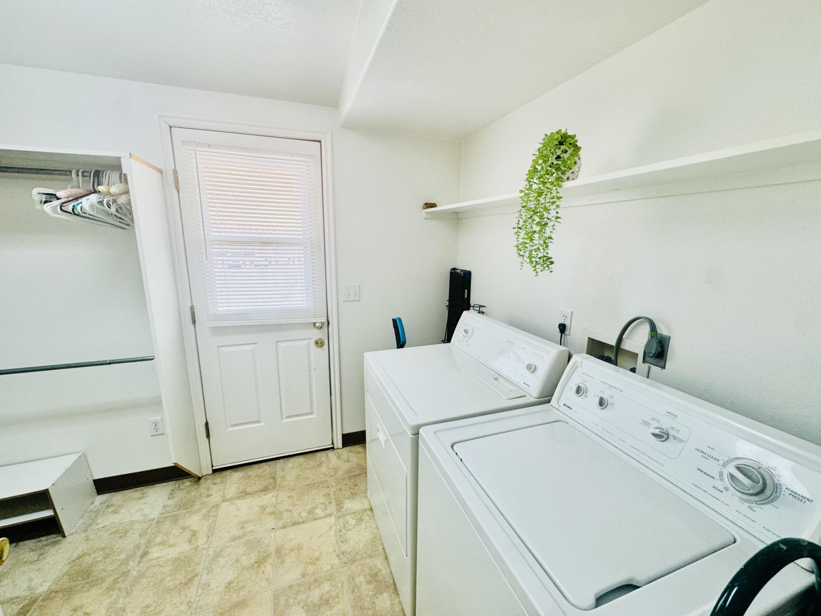 180 N 1100 E, #99, Washington, photo 3 of 11