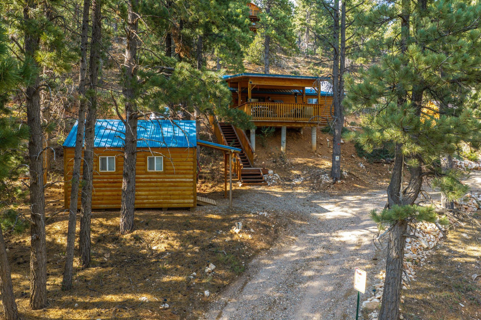 2225 E Sidehill DR, Duck Creek Village, photo 14 of 25