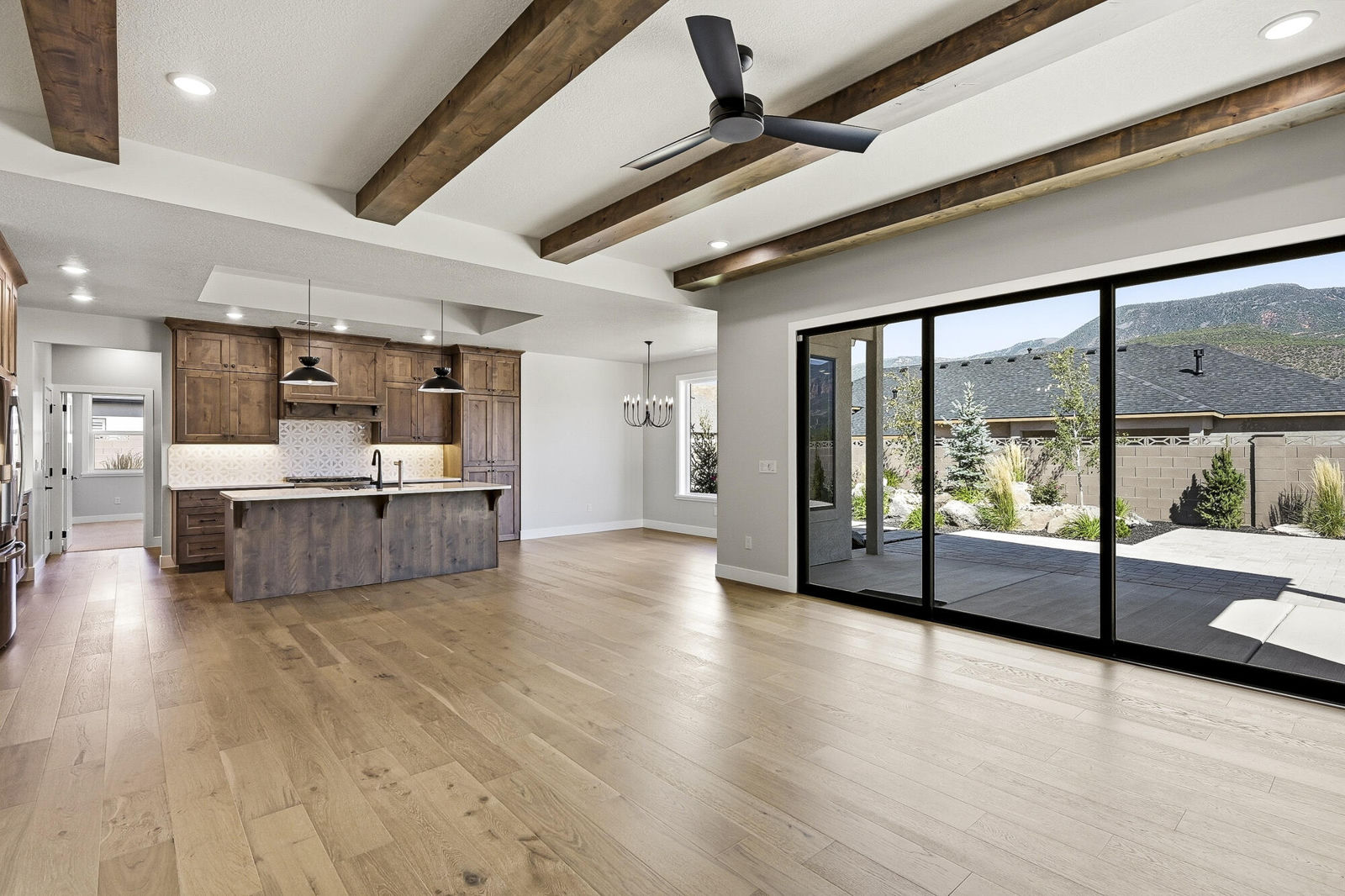 2331 S Canyon CIR, Cedar City, photo 9 of 60