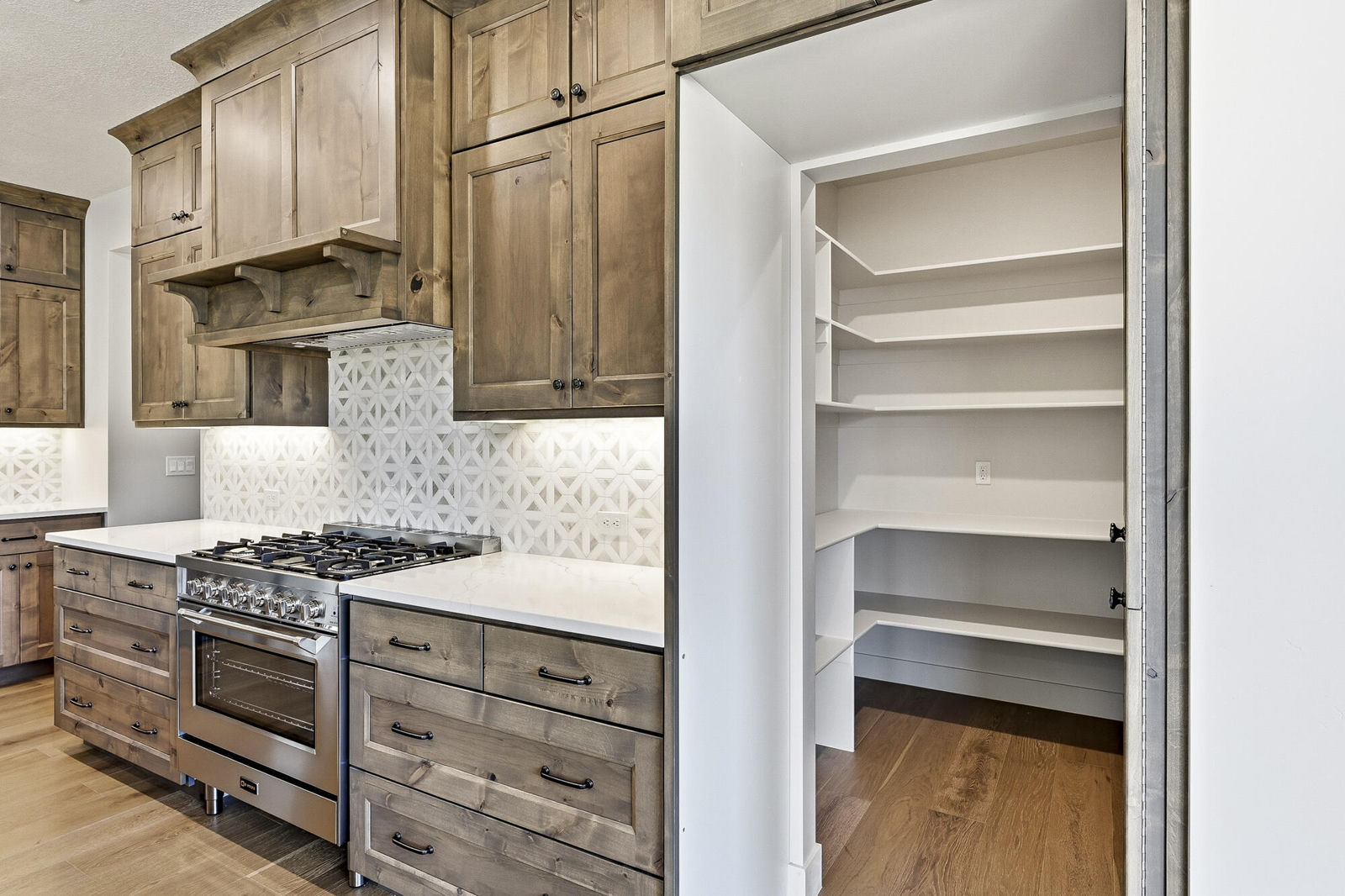 2331 S Canyon CIR, Cedar City, photo 19 of 60