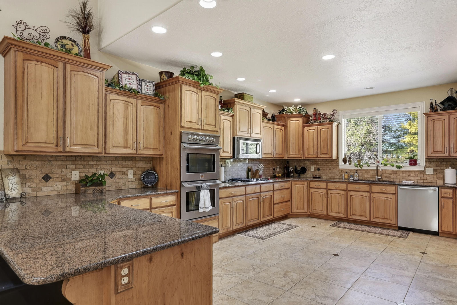 227 E 100 S, Paragonah, photo 13 of 77