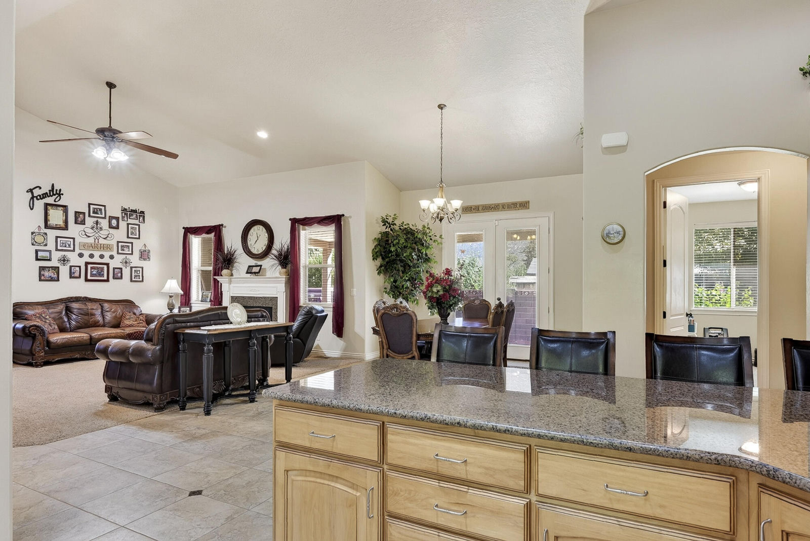 227 E 100 S, Paragonah, photo 18 of 77