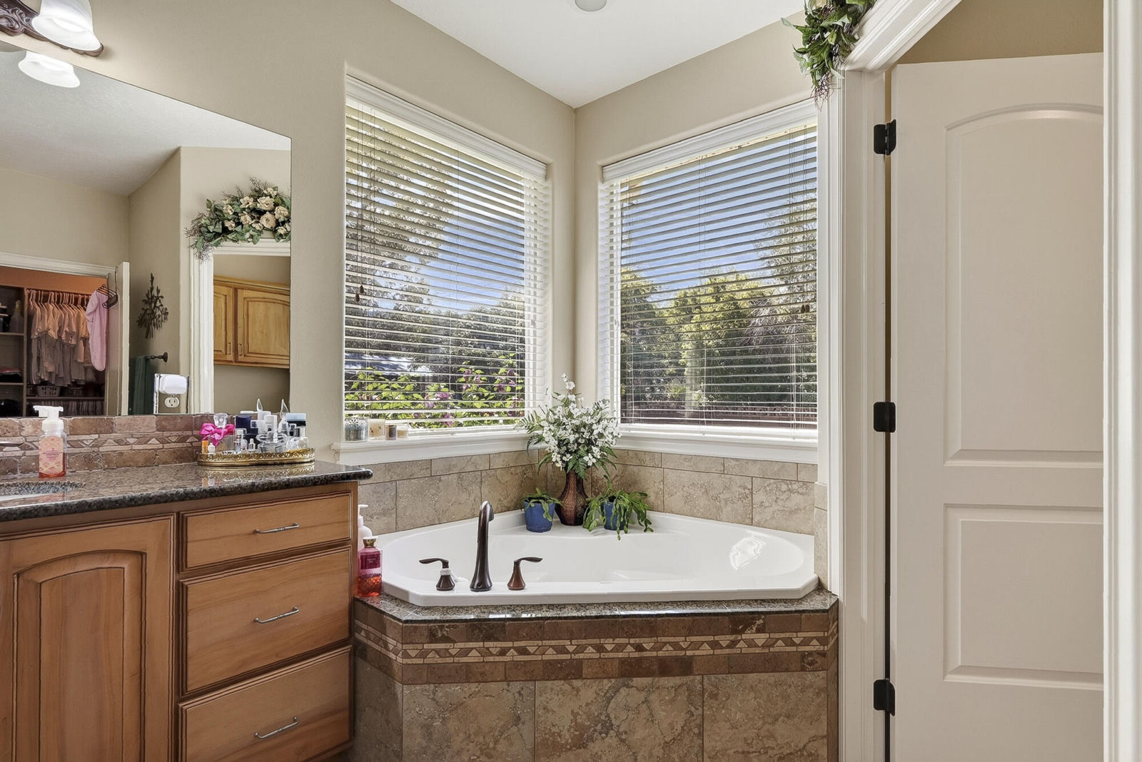 227 E 100 S, Paragonah, photo 26 of 77