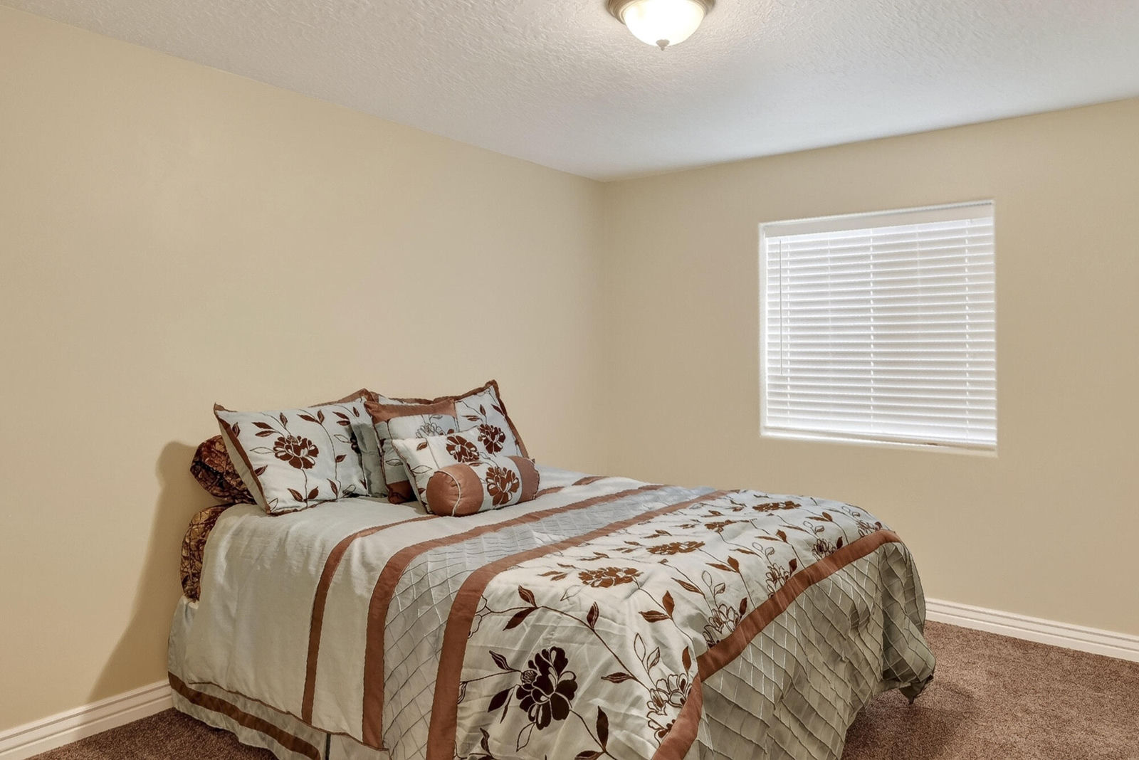 227 E 100 S, Paragonah, photo 47 of 77