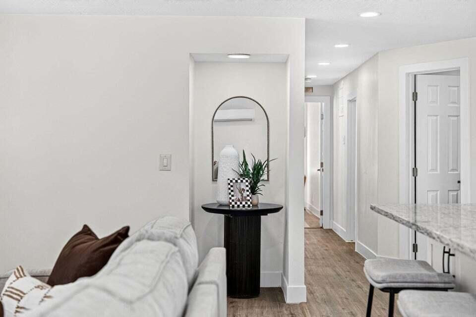 330 N Main ST, Leeds, photo 21 of 48
