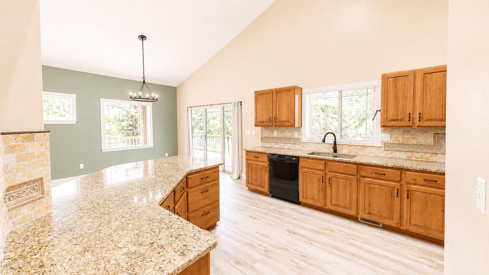 4140 W 975 S, Cedar City, photo 9 of 44