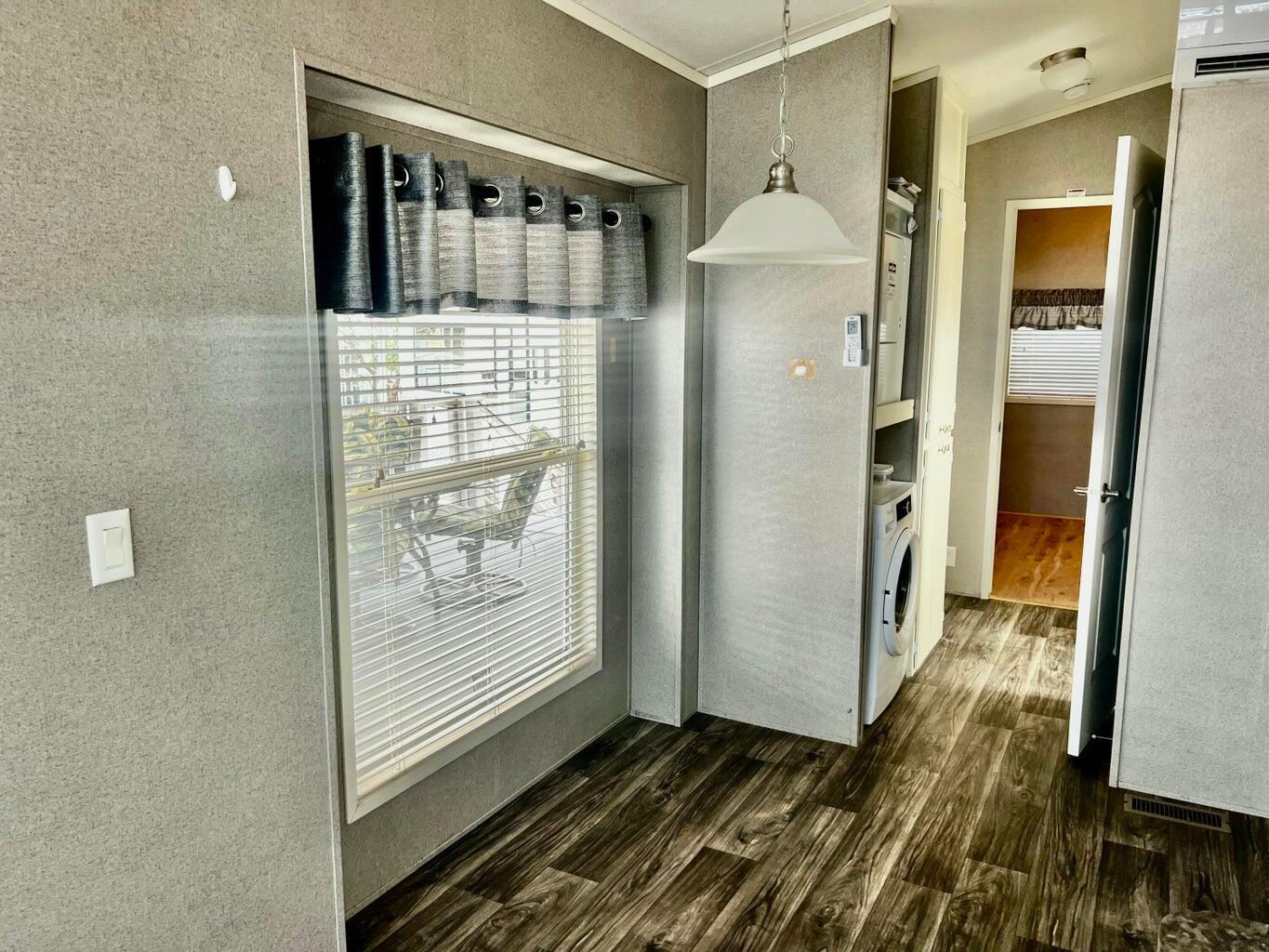 448 E Telegraph ST, #113, Washington, photo 10 of 30