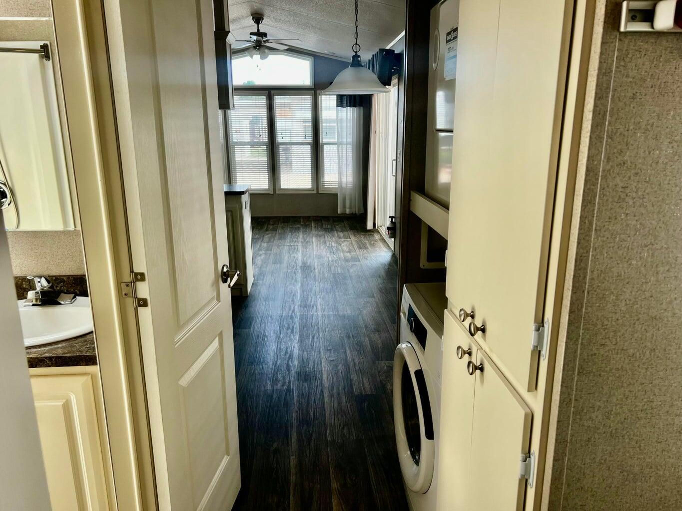 448 E Telegraph ST, #113, Washington, photo 17 of 30