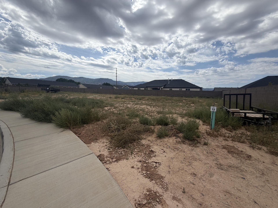 4309 W 300 North CIR, Cedar City, photo 3