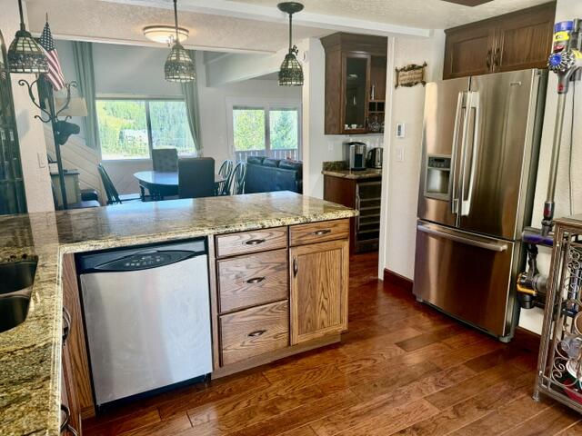 561 S Vasels RD, C-14, Brian Head, photo 7 of 36