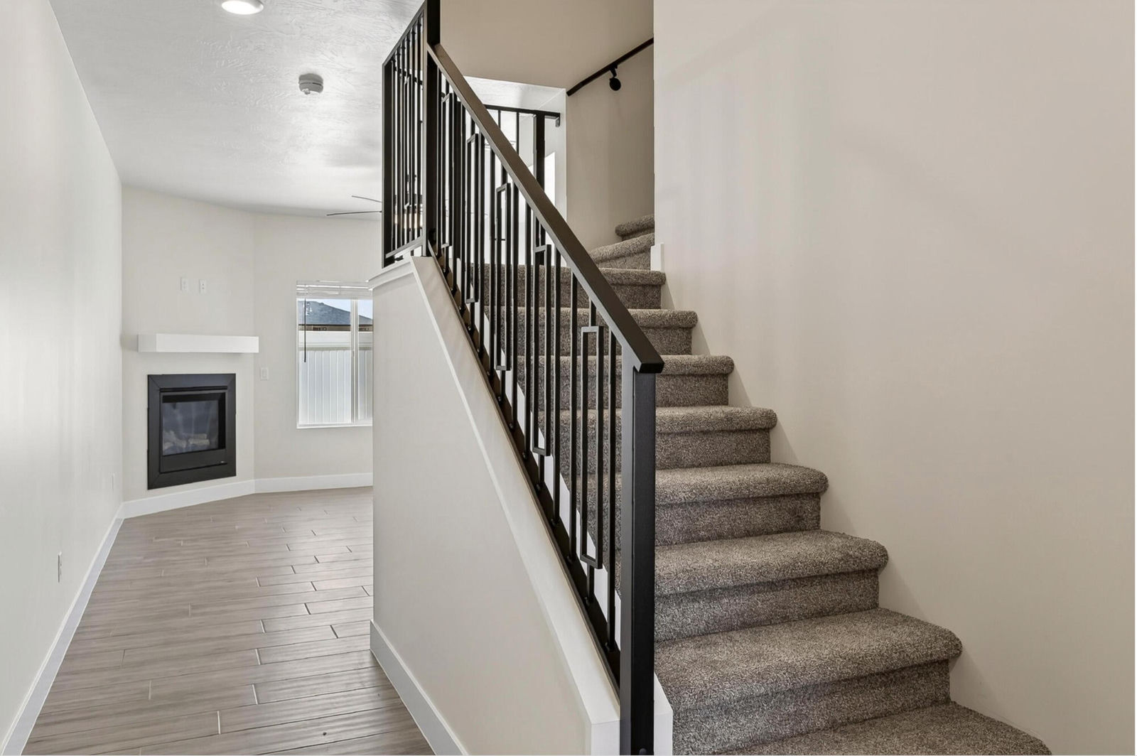 51 S 4375 W, 24, Cedar City, photo 6 of 48