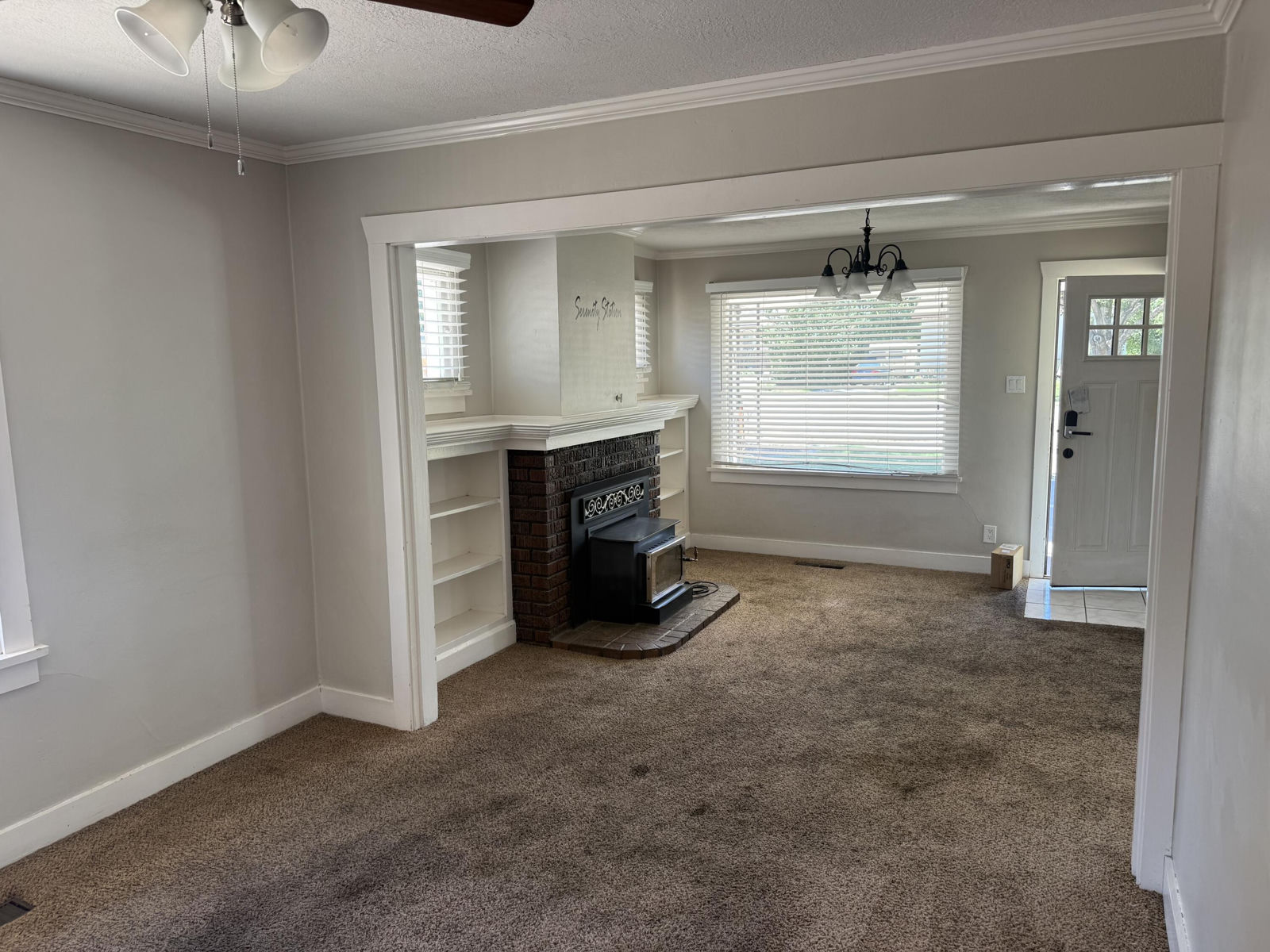 169 S 400 E, Cedar City, photo 4 of 30