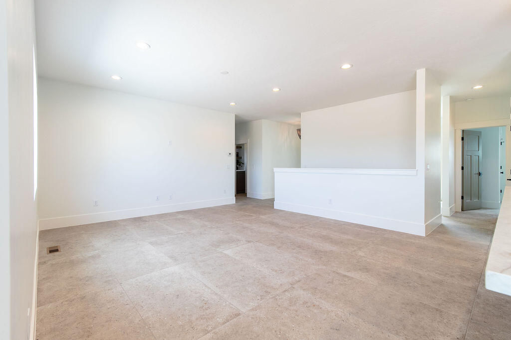 678 W 325 N, Parowan, photo 23 of 84