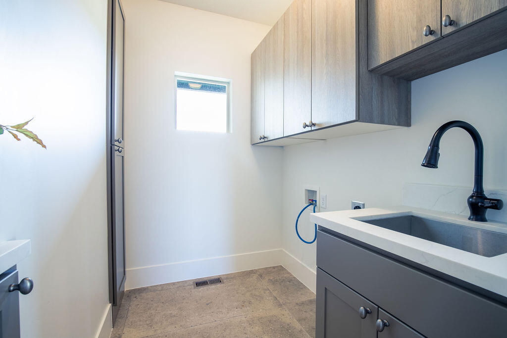 678 W 325 N, Parowan, photo 40 of 84