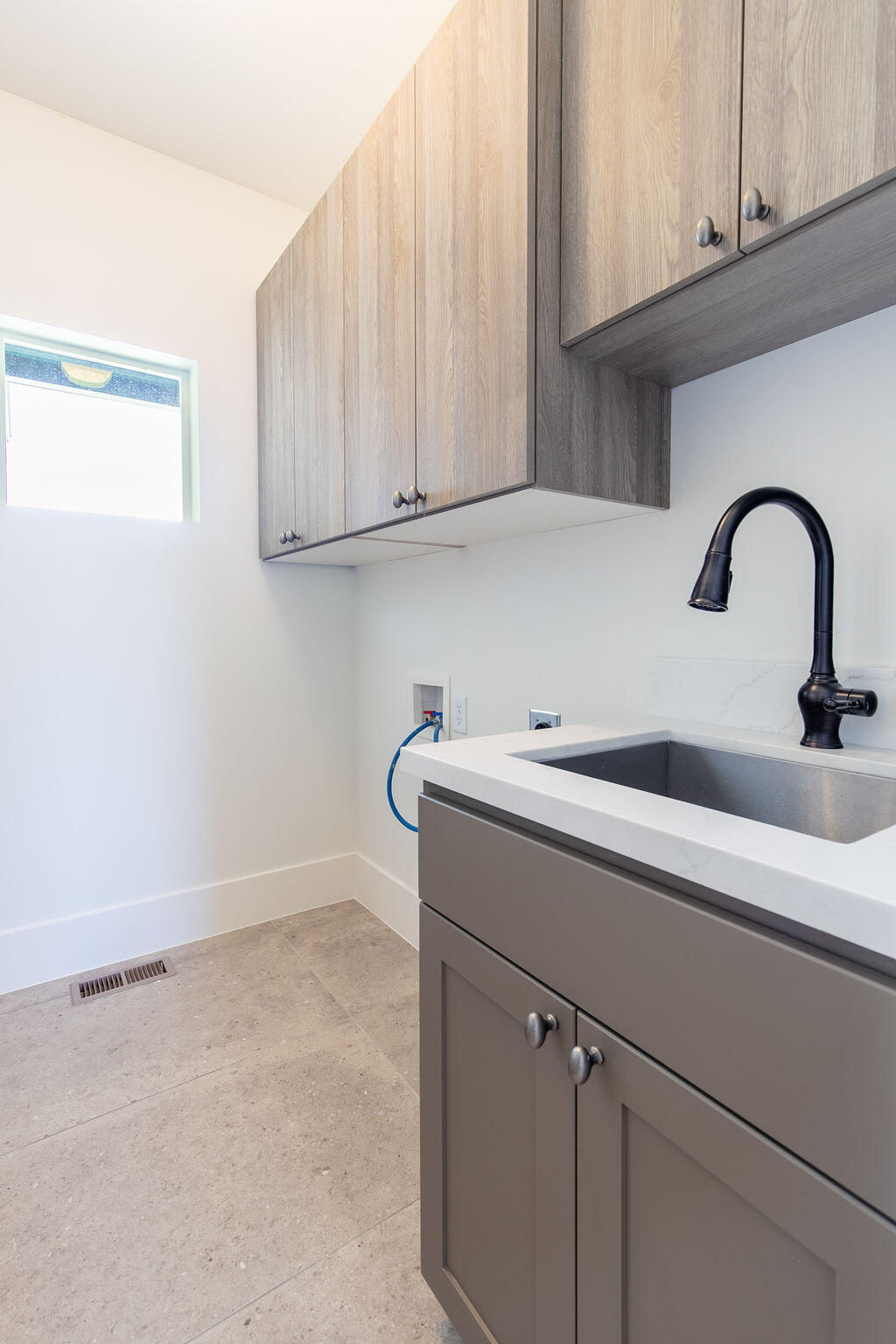 678 W 325 N, Parowan, photo 42 of 84
