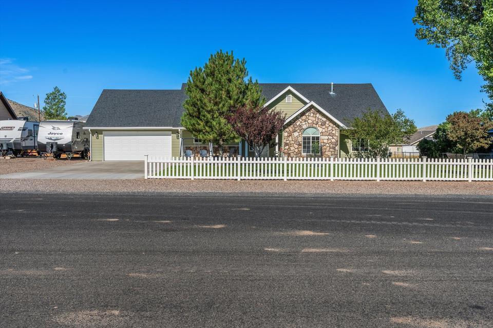 514 S 200 East ST, Enterprise, photo 2