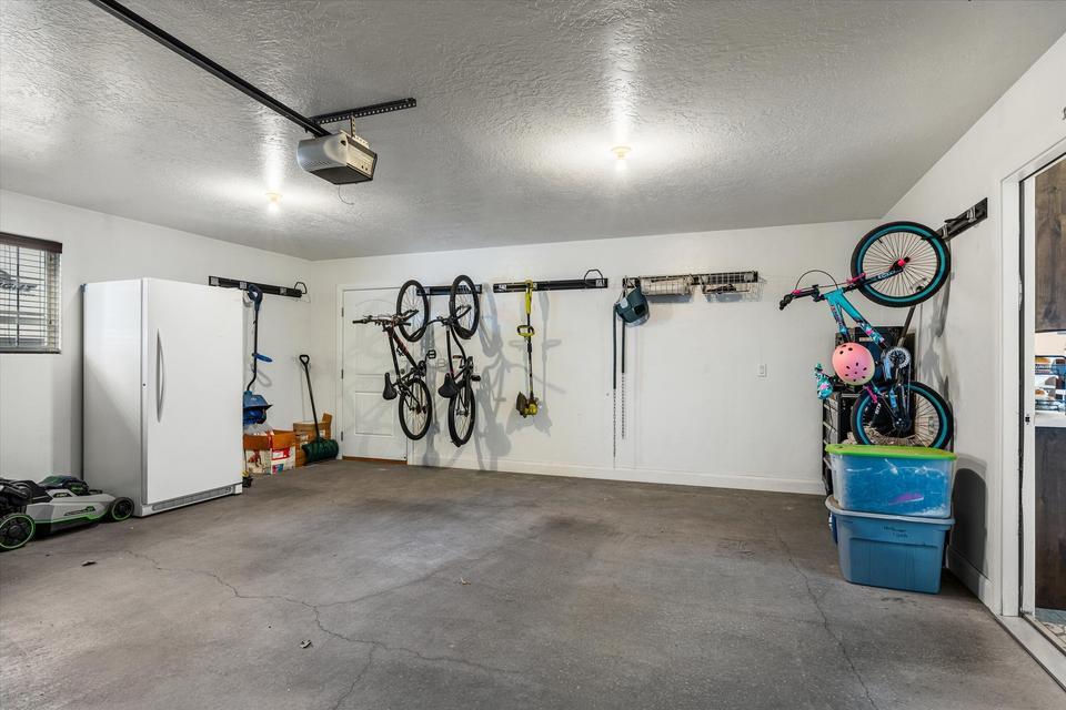514 S 200 East ST, Enterprise, photo 20 of 33