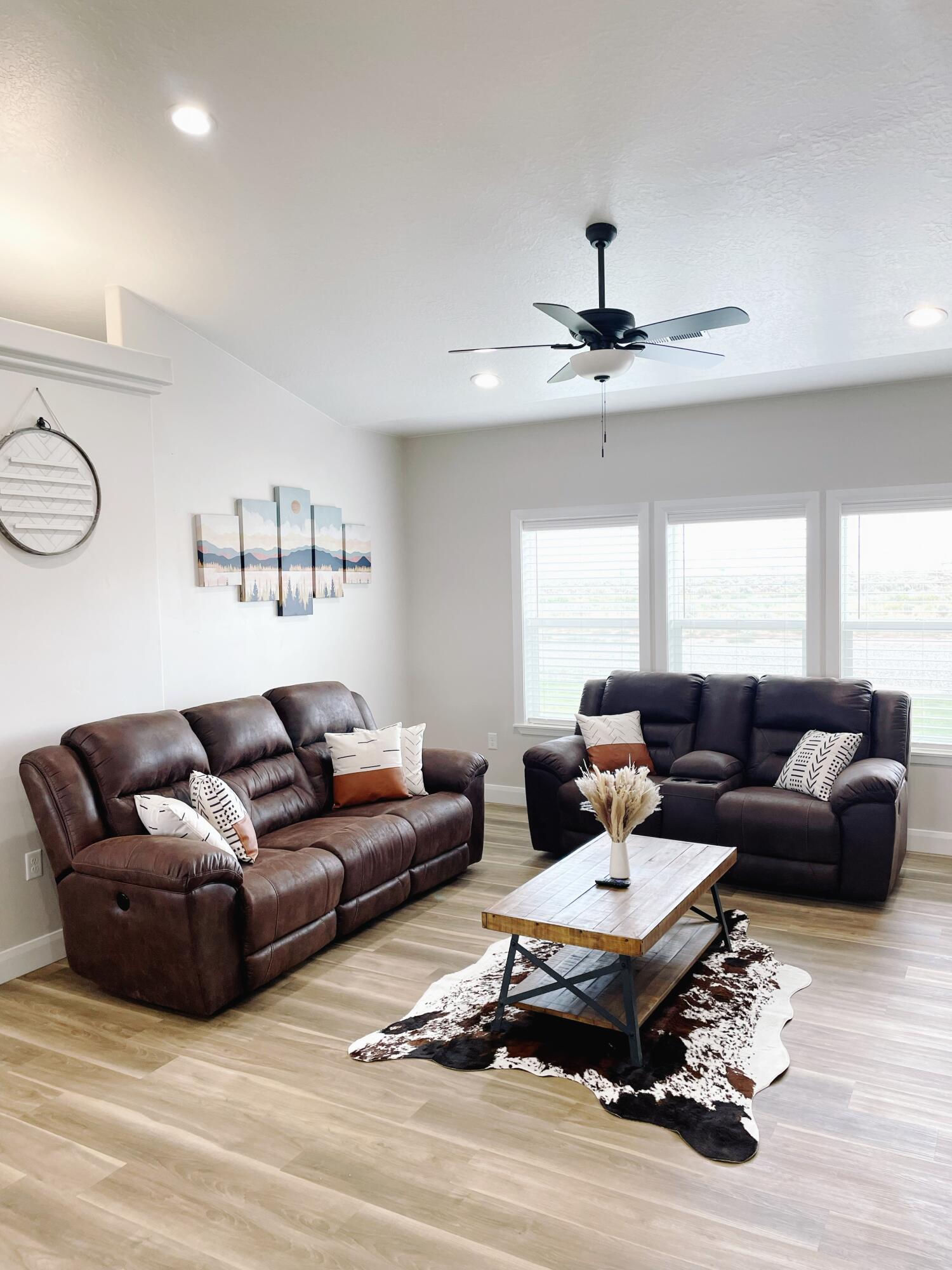 5863 N 3425 W, Cedar City, photo 6 of 48