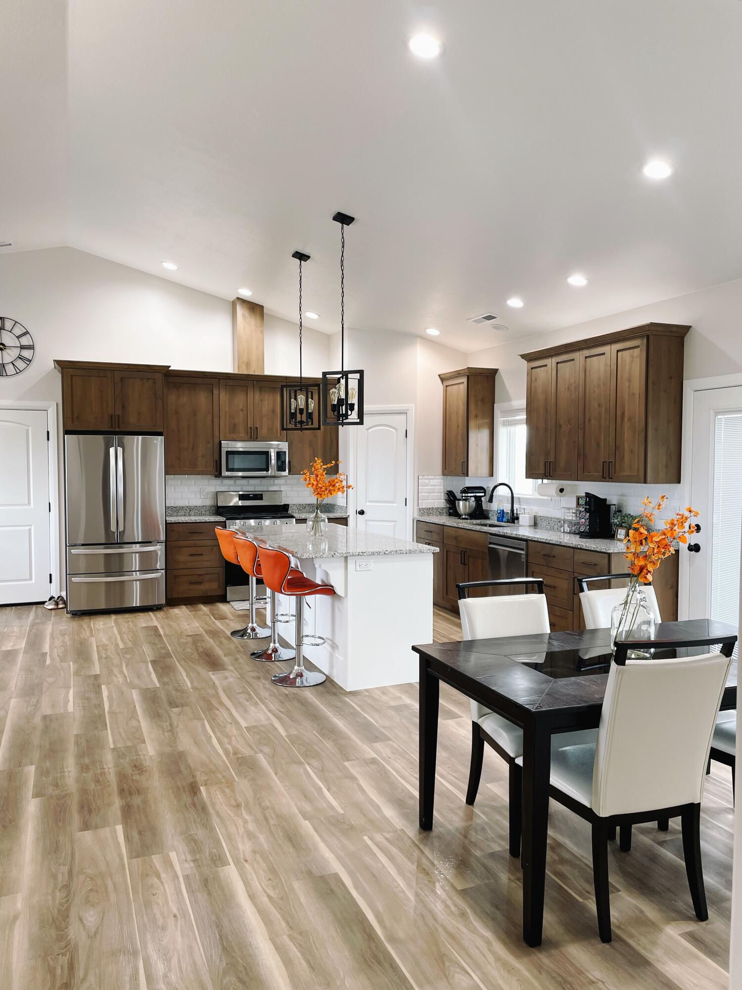 5863 N 3425 W, Cedar City, photo 13 of 48