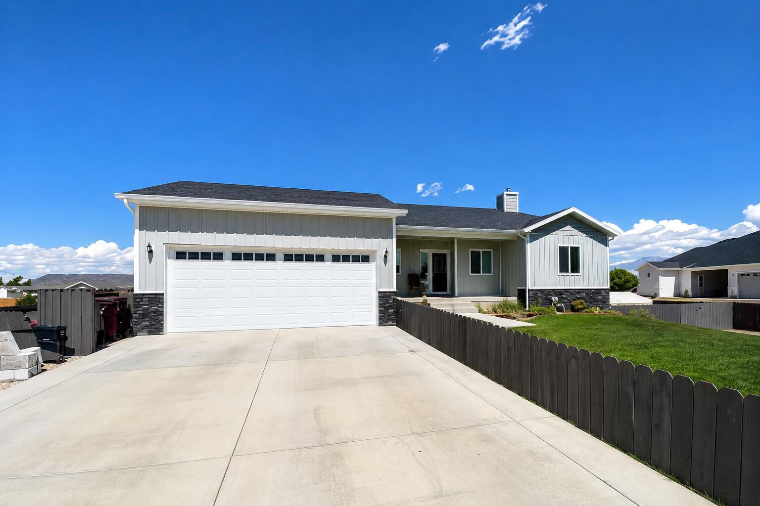 2358 W 4200 N N, Cedar City, photo 2 of 29