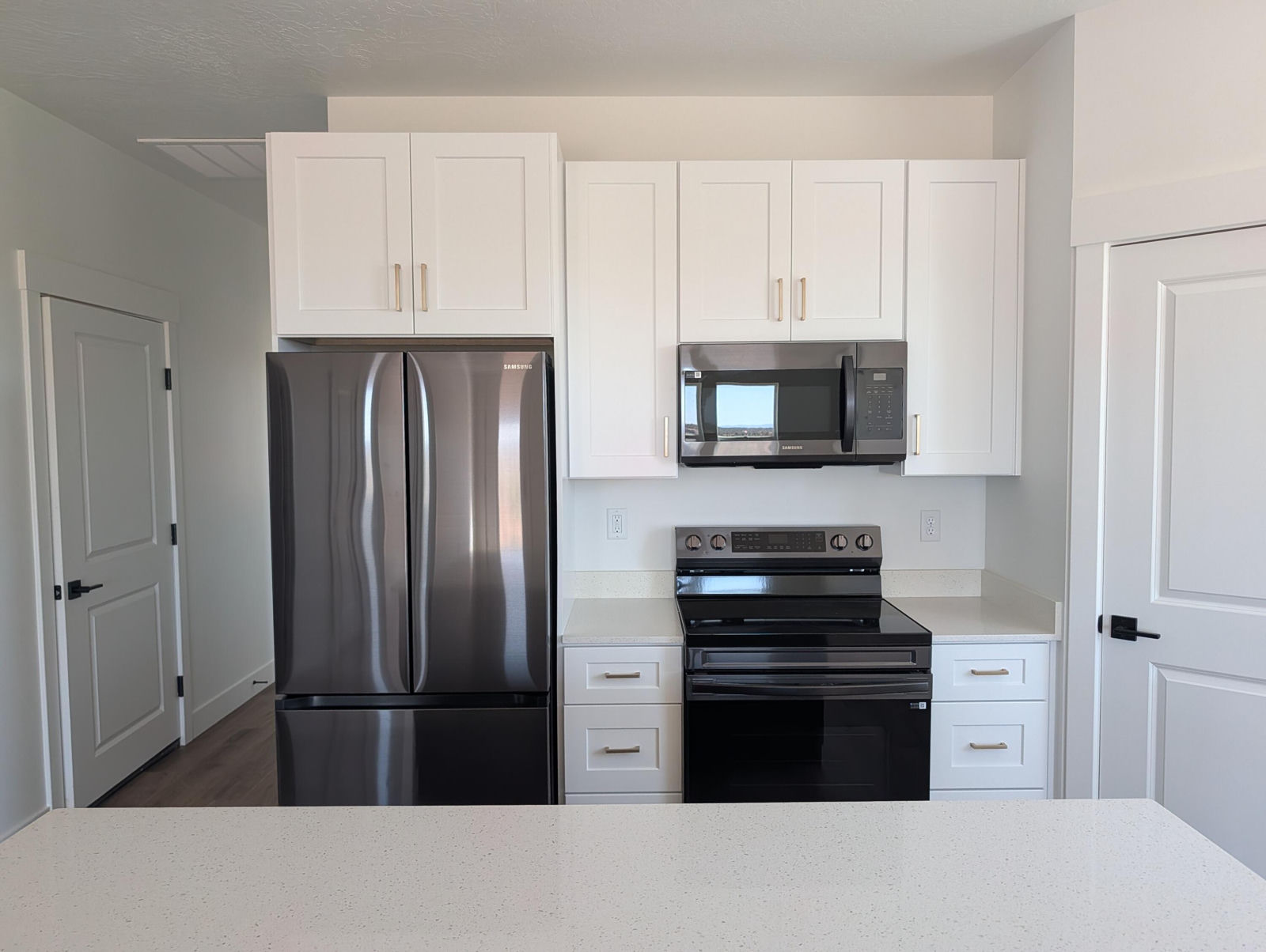 1681 E Creekside DR, Kanab, photo 7 of 8