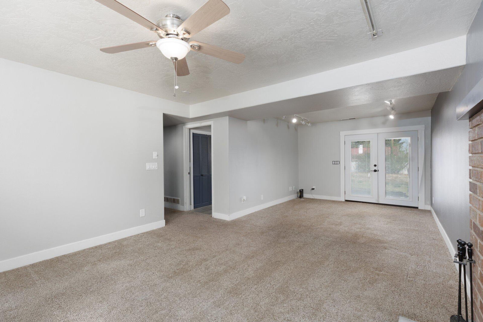 275 E 400 N, Parowan, photo 17 of 31