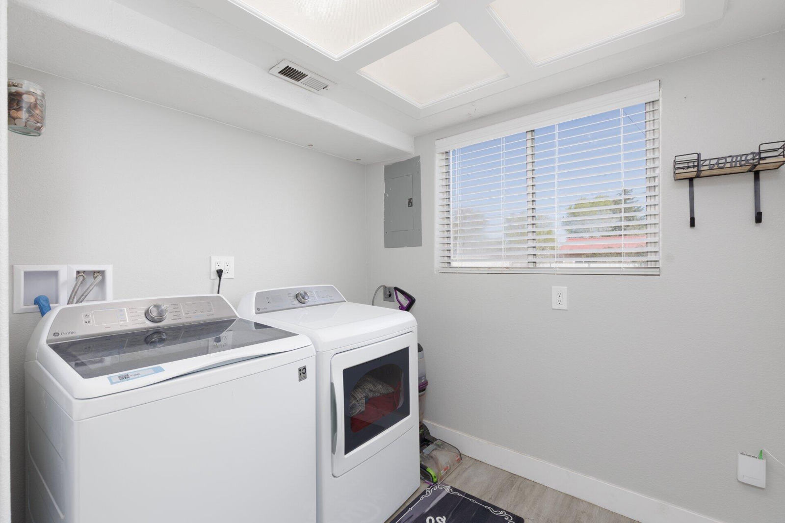 275 E 400 N, Parowan, photo 20 of 31