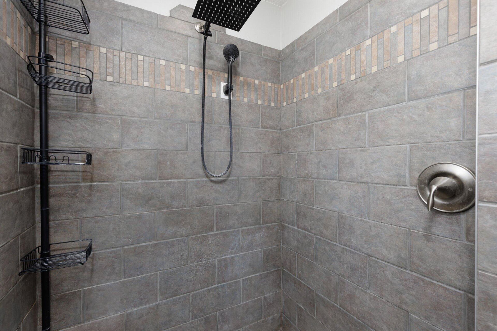 275 E 400 N, Parowan, photo 25 of 31