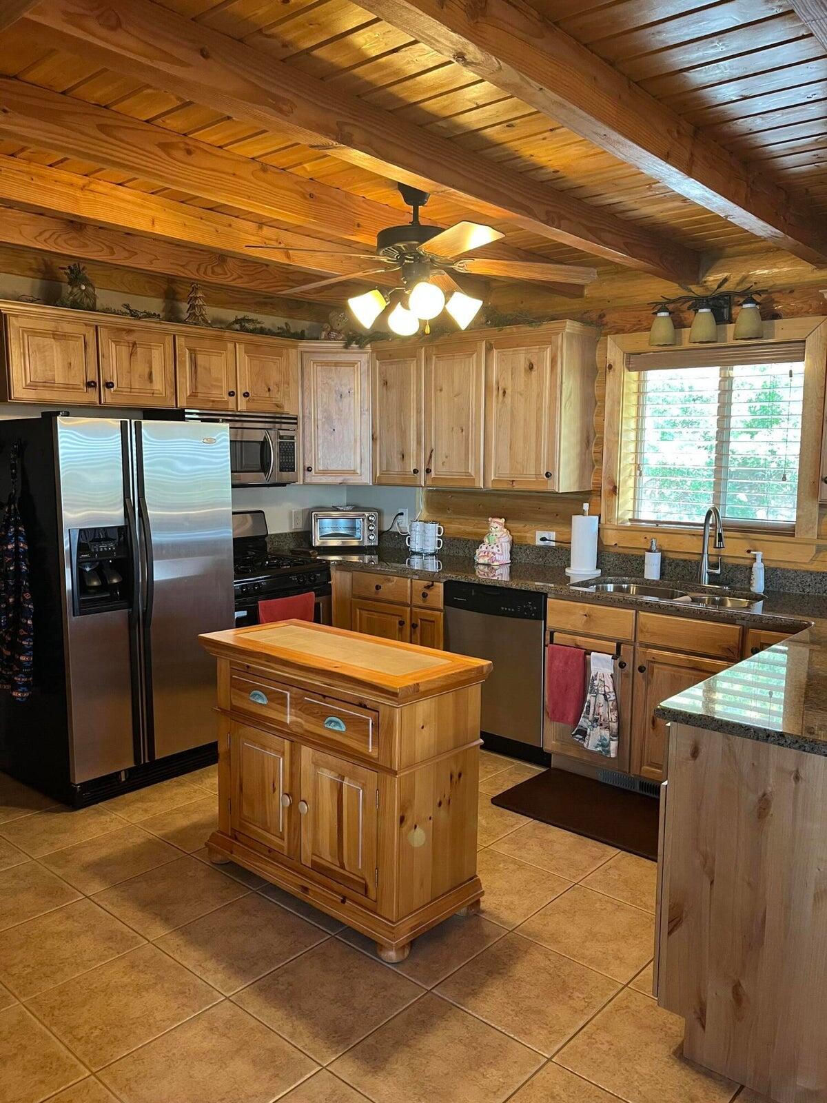 1134 E High Valley View CIR, Cedar City, photo 6 of 34