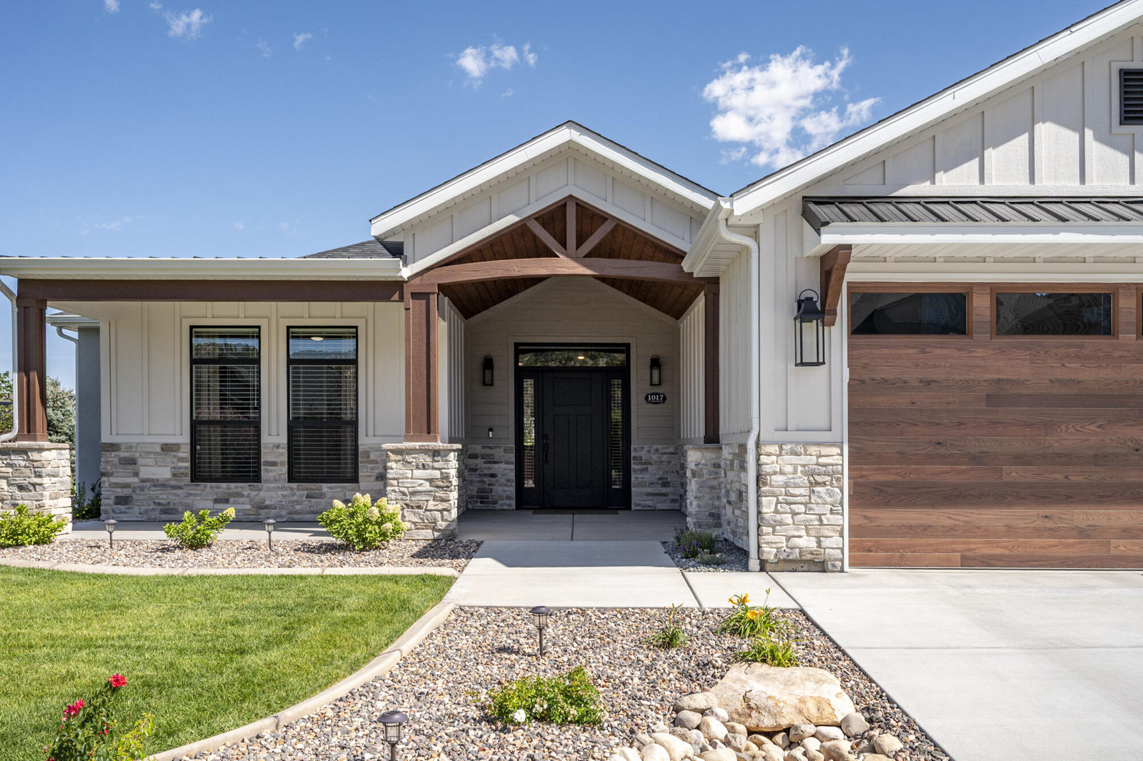 1017 E Cellowood LN, Cedar City, photo 4 of 58