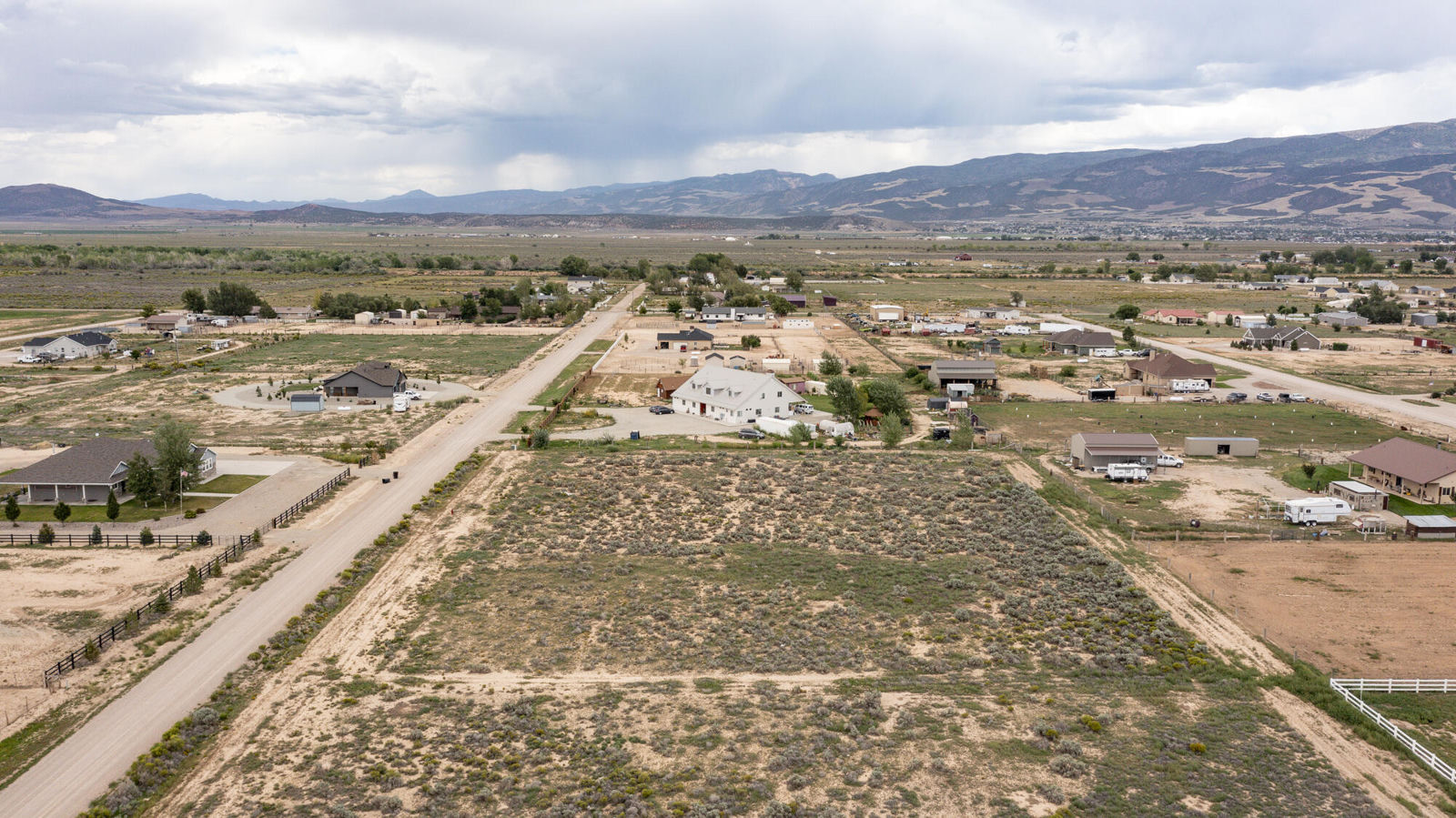 2493 W 6100 N, Cedar City, photo 4 of 10