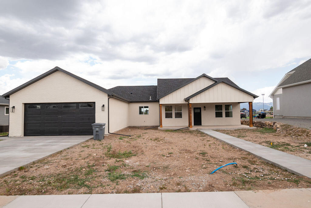 465 N 1000 E, Beaver, photo 1