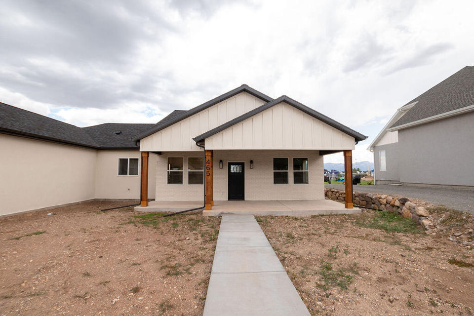 465 N 1000 E, Beaver, photo 3