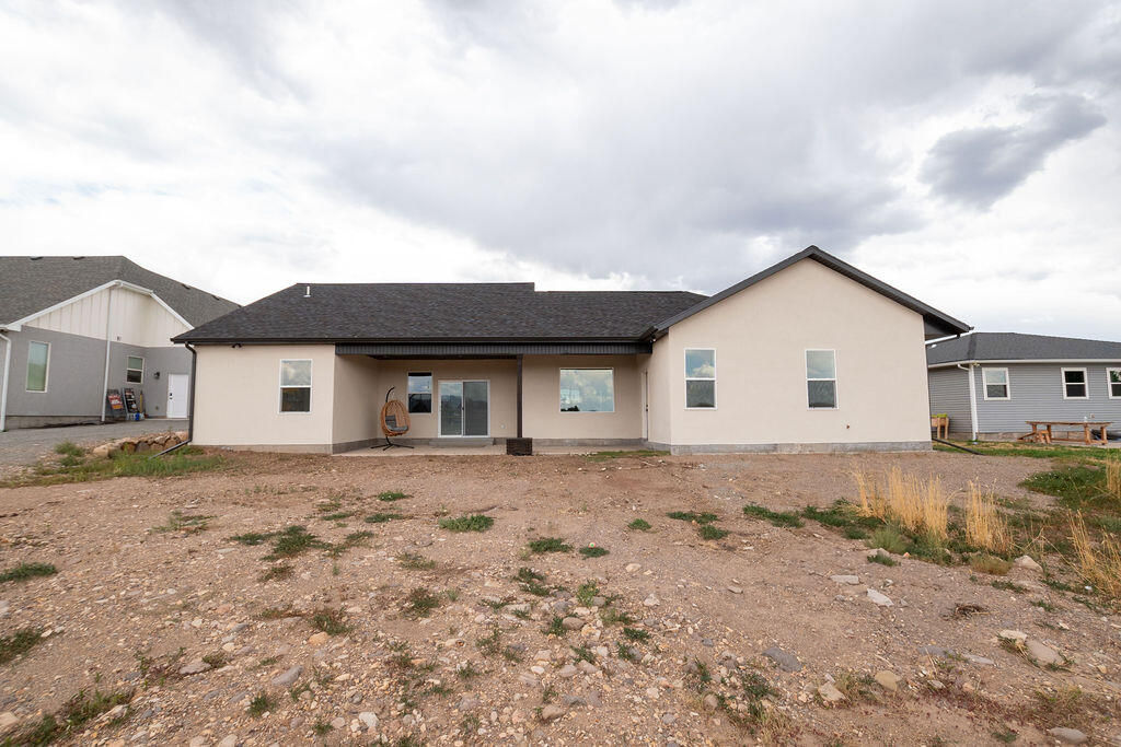 465 N 1000 E, Beaver, photo 7 of 53