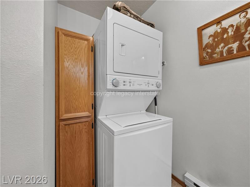 651 E Aspen Meadow DR, Mammoth Creek, photo 19 of 68
