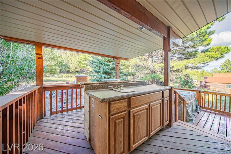 651 E Aspen Meadow DR, Mammoth Creek, photo 40 of 68