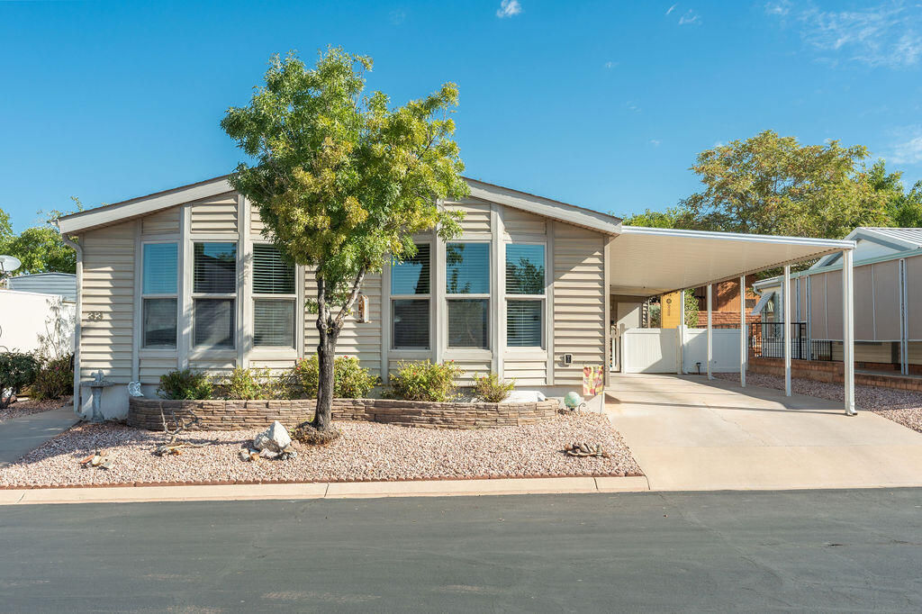 1526 N Dixie Downs RD, 33, St George, photo 1