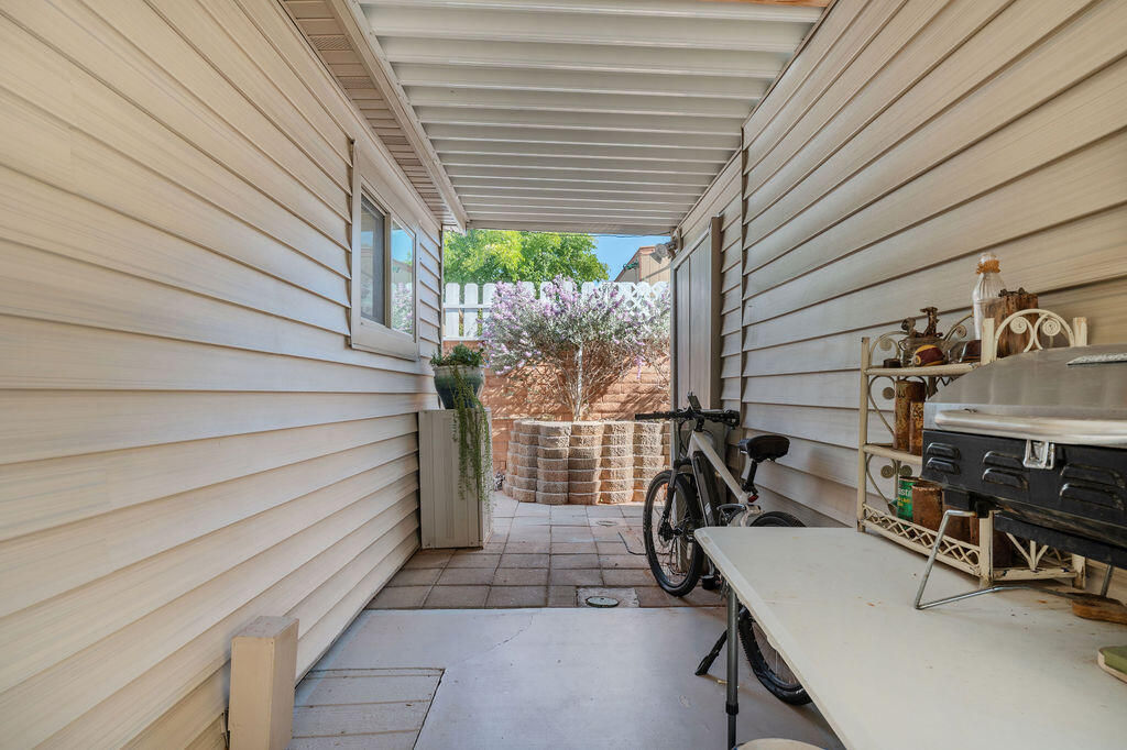1526 N Dixie Downs RD, 33, St George, photo 8 of 36