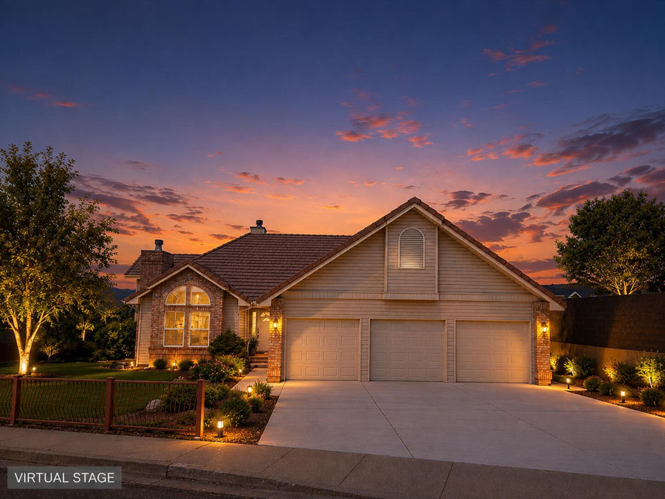 606 W Greens Lake DR, Cedar City