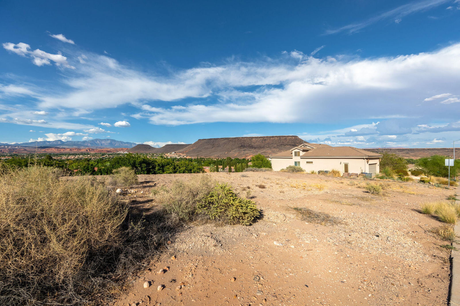 1752 W Canyon View DR, St George, photo 14 of 17