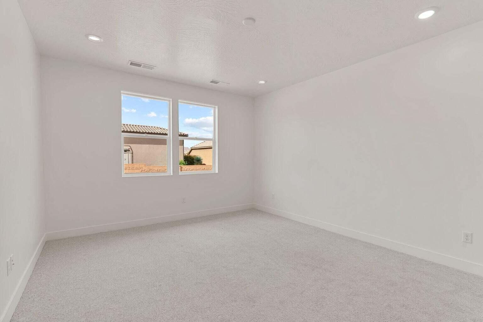 2562 S 3870 W, Hurricane, photo 31 of 45