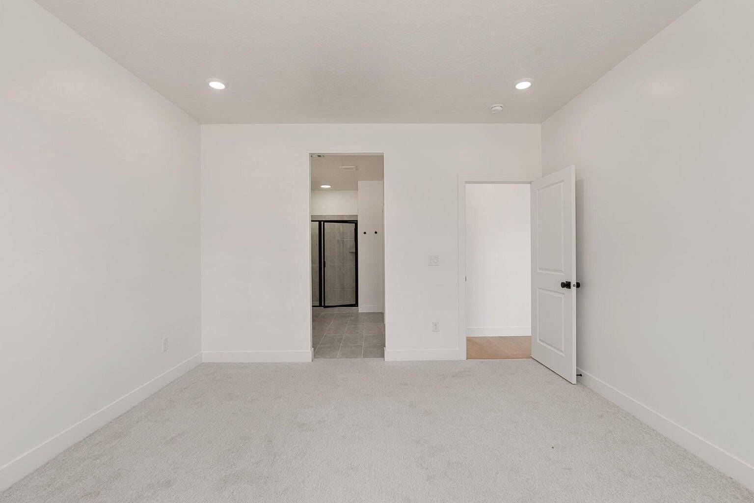 2562 S 3870 W, Hurricane, photo 23 of 45