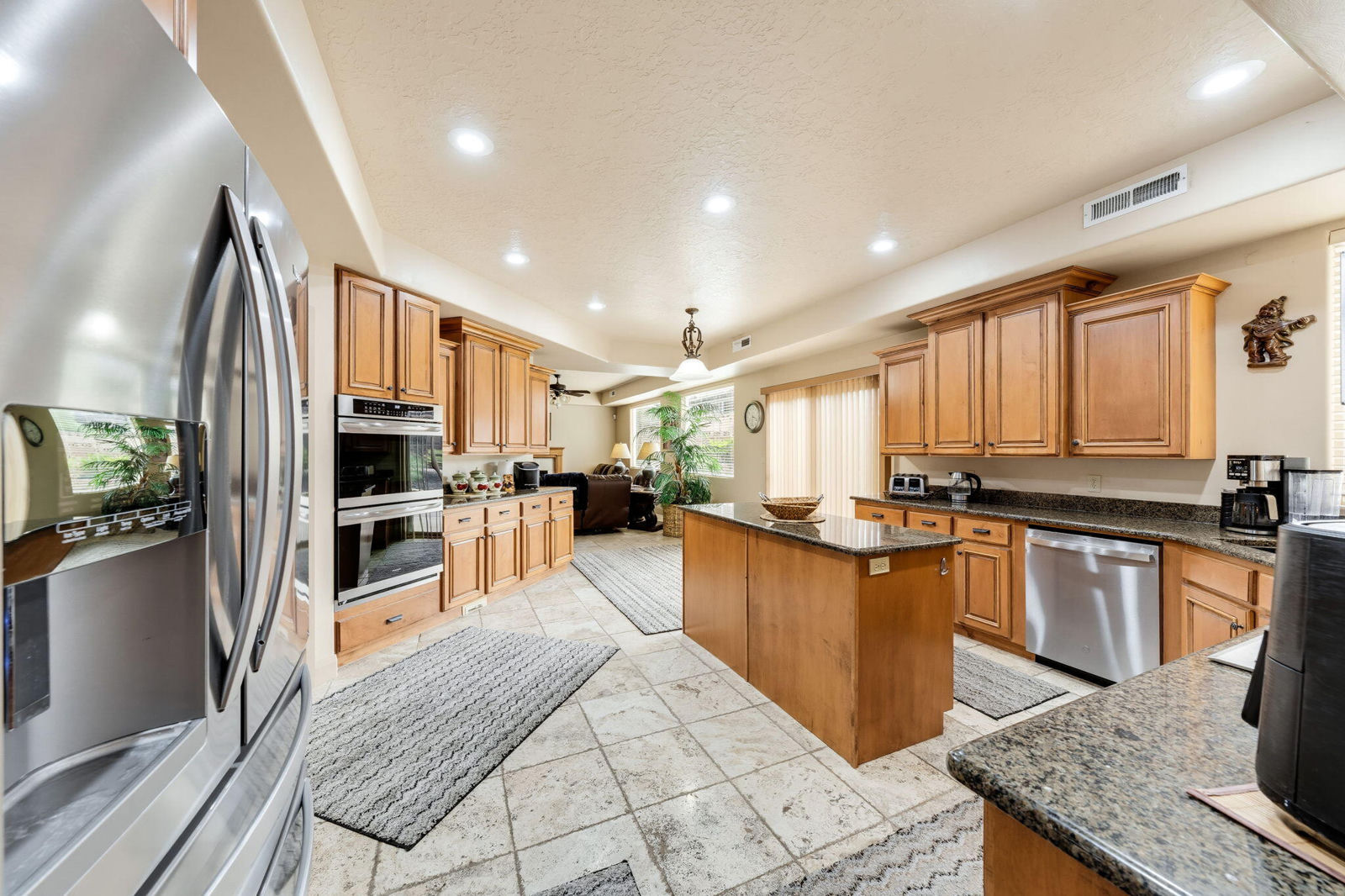 1817 E Howard LN, St George, photo 18 of 67