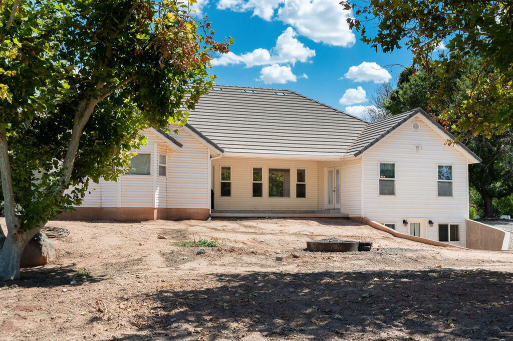628 S 700 W, Hurricane, photo 9 of 57
