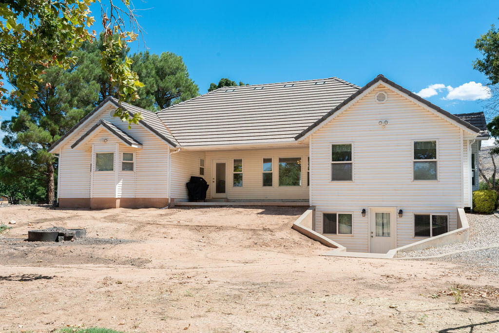 628 S 700 W, Hurricane, photo 10 of 57