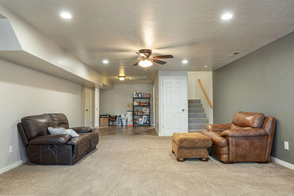 628 S 700 W, Hurricane, photo 18 of 57