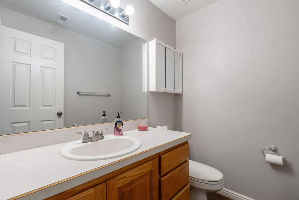 628 S 700 W, Hurricane, photo 21 of 57