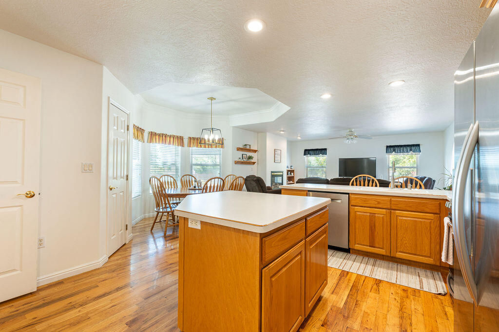 628 S 700 W, Hurricane, photo 40 of 57