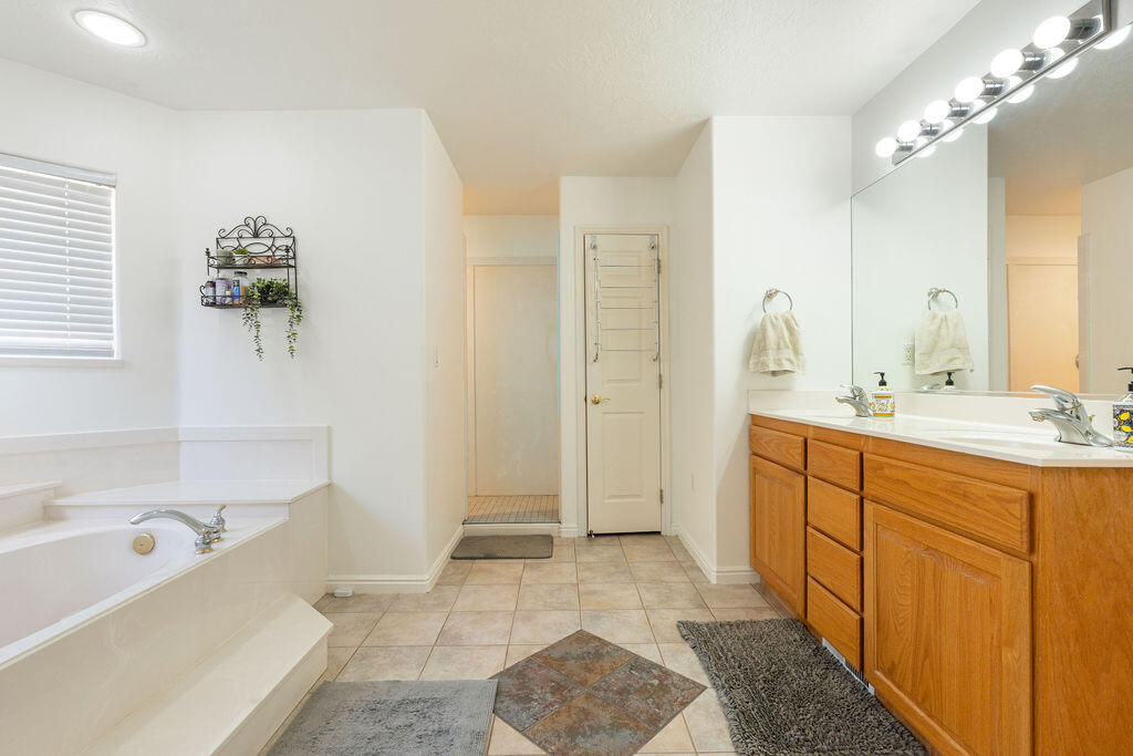 628 S 700 W, Hurricane, photo 49 of 57